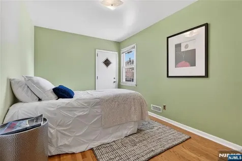 1089 23rd Street Paterson NJ 07513