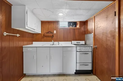 1089 23rd Street Paterson NJ 07513