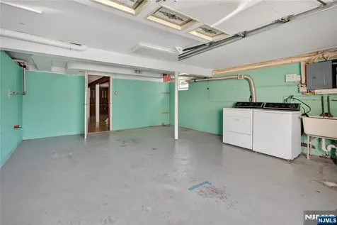 1089 23rd Street Paterson NJ 07513