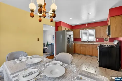 1089 23rd Street Paterson NJ 07513