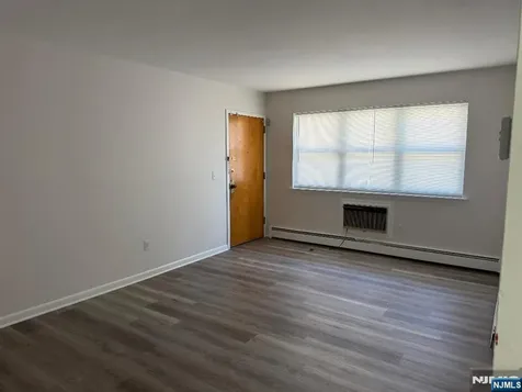 44 Burgh Avenue Clifton NJ 07011