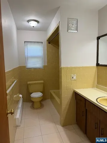 44 Burgh Avenue Clifton NJ 07011