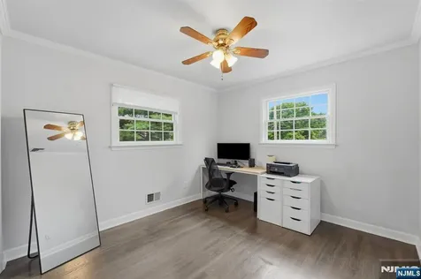 92 Blanch Avenue Closter NJ 07624