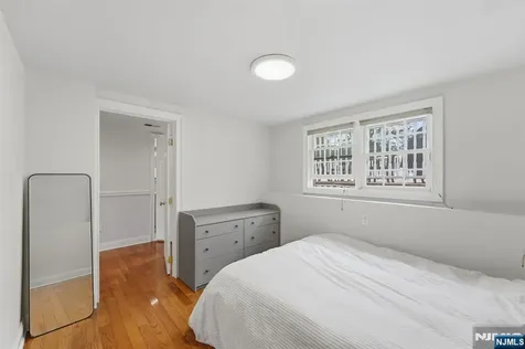 92 Blanch Avenue Closter NJ 07624