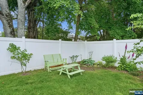 92 Blanch Avenue Closter NJ 07624