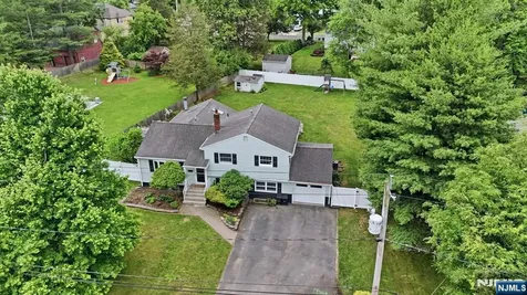 92 Blanch Avenue Closter NJ 07624
