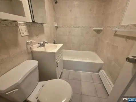 55 Midland Avenue Midland Park NJ 07432