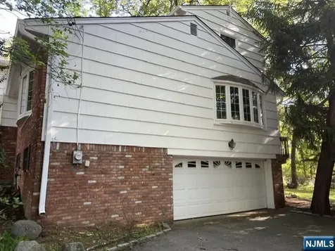 68 Dartmouth Road Wayne NJ 07470