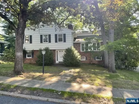 68 Dartmouth Road Wayne NJ 07470