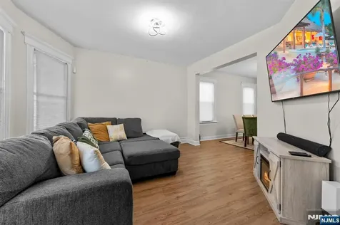 41 Coit Street Irvington NJ 07111