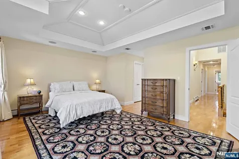 90 Washington Avenue Cliffside Park NJ 07010