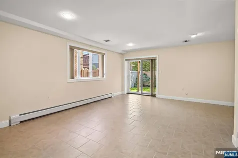 90 Washington Avenue Cliffside Park NJ 07010