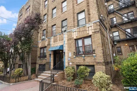 270 Harrison Avenue Jersey City NJ 07304