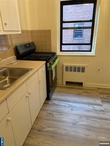 2337 Hudson Terrace Fort Lee NJ 07024