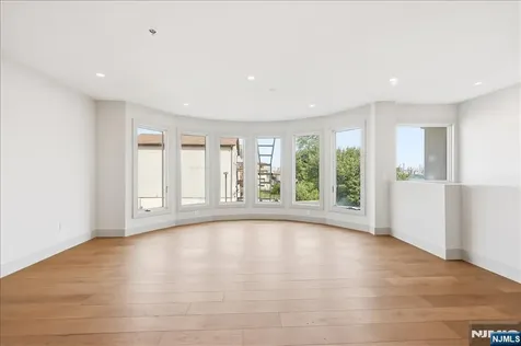 119 Cedar Street Cliffside Park NJ 07010