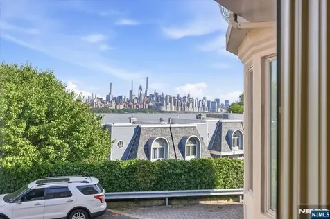 119 Cedar Street Cliffside Park NJ 07010