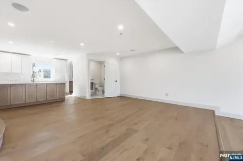 119 Cedar Street Cliffside Park NJ 07010