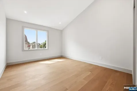 119 Cedar Street Cliffside Park NJ 07010