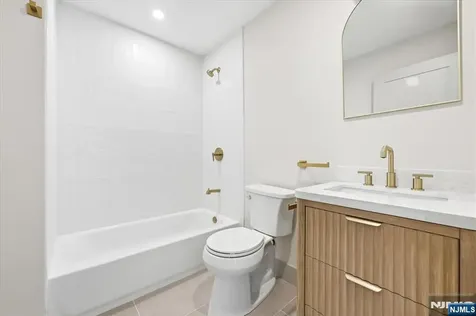 119 Cedar Street Cliffside Park NJ 07010