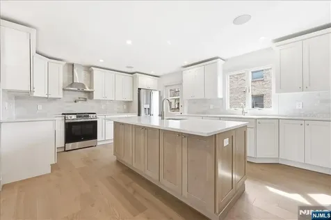 119 Cedar Street Cliffside Park NJ 07010