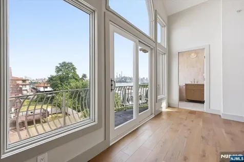 119 Cedar Street Cliffside Park NJ 07010