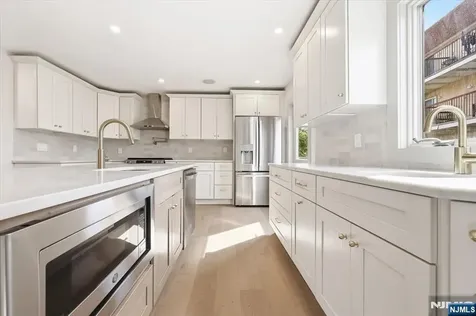 119 Cedar Street Cliffside Park NJ 07010