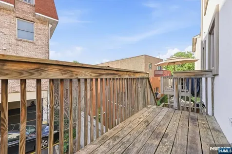 119 Cedar Street Cliffside Park NJ 07010