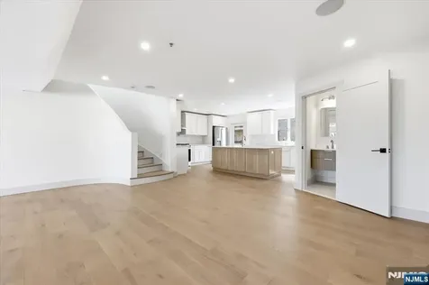 119 Cedar Street Cliffside Park NJ 07010