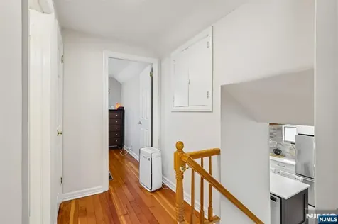 433 Fern Avenue Lyndhurst NJ 07071