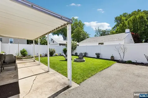 433 Fern Avenue Lyndhurst NJ 07071