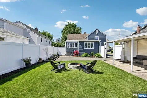433 Fern Avenue Lyndhurst NJ 07071