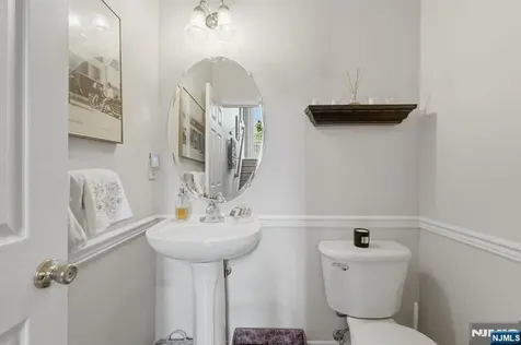 95 Osprey Court Secaucus NJ 07094