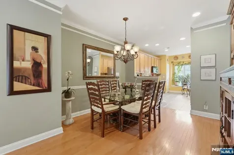 95 Osprey Court Secaucus NJ 07094