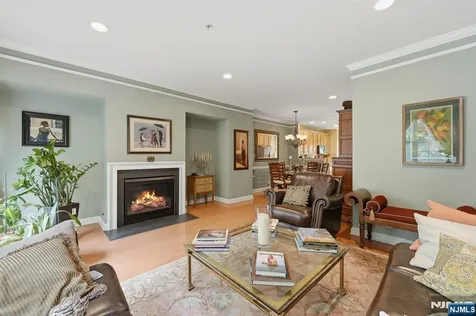 95 Osprey Court Secaucus NJ 07094