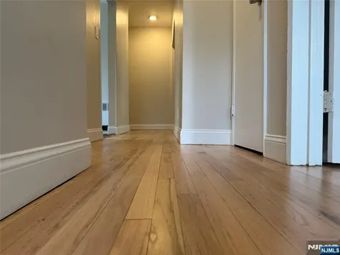 330 Northwood Way Palisades Park NJ 07650