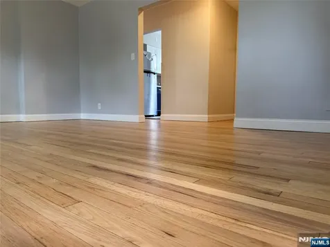 330 Northwood Way Palisades Park NJ 07650