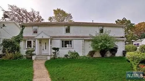 264 Lindbergh Boulevard Teaneck NJ 07666