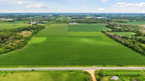 4132 Chippewa Road Loretto MN 55357
