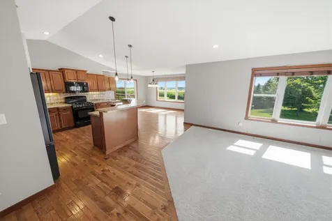 60722 254th Avenue Mantorville MN 55955