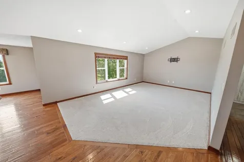 60722 254th Avenue Mantorville MN 55955