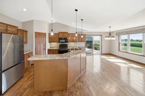 60722 254th Avenue Mantorville MN 55955