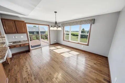 60722 254th Avenue Mantorville MN 55955