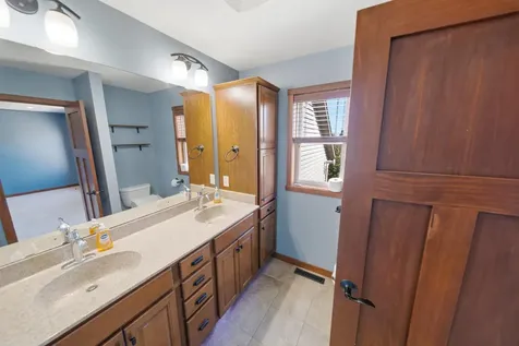 60722 254th Avenue Mantorville MN 55955