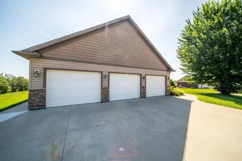 60722 254th Avenue Mantorville MN 55955