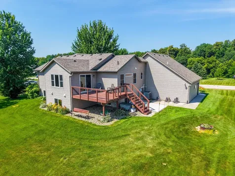 60722 254th Avenue Mantorville MN 55955
