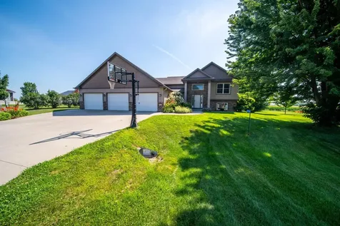 60722 254th Avenue Mantorville MN 55955