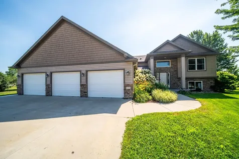 60722 254th Avenue Mantorville MN 55955