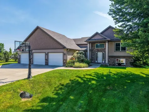 60722 254th Avenue Mantorville MN 55955