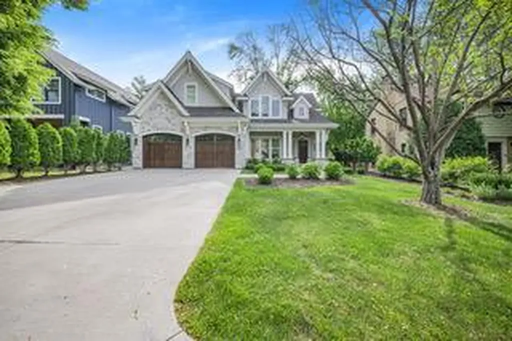 5433 Oaklawn Avenue Edina MN 55424