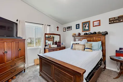 725 Prairie Avenue Horace ND 58047